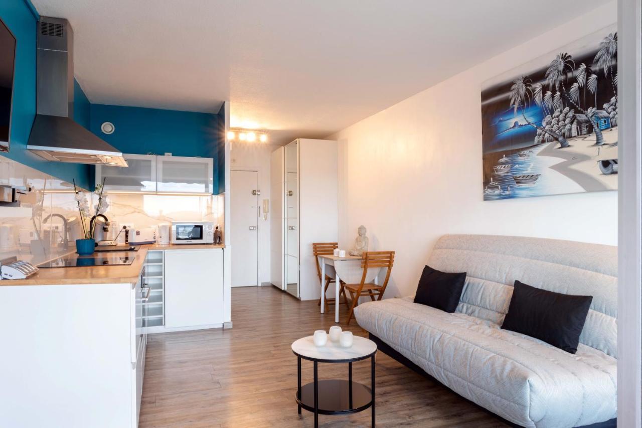 Studio Avec Vue Mer Et Terrasse ลาแซน-ซูร์-แมร์ ภายนอก รูปภาพ